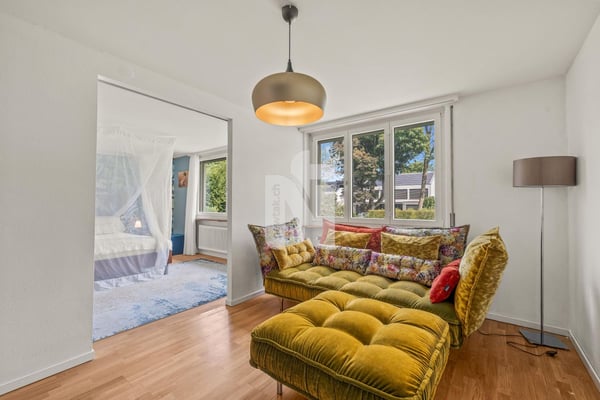 Sehr attraktives Einfamilienhaus auf dem Bruderholz mit Pool, Sauna, Garten und viel Privatsphäre 11