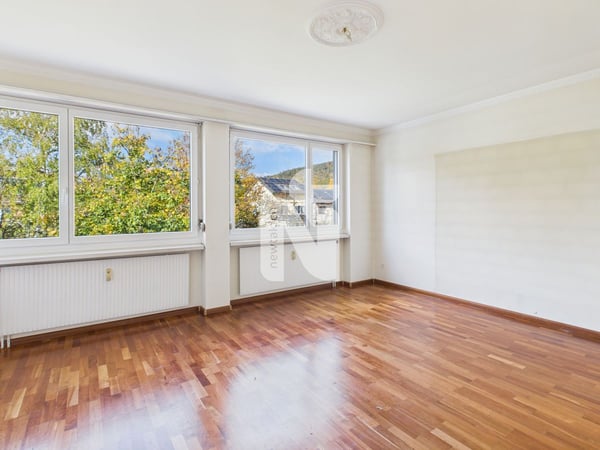 sehr schöne Wohnung mit Parkplatz und Rundumblick ins Grüne 4