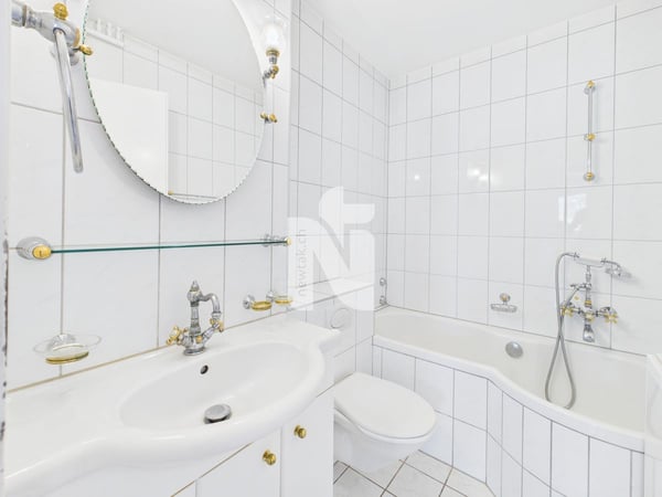 sehr schöne Wohnung mit Parkplatz und Rundumblick ins Grüne 6