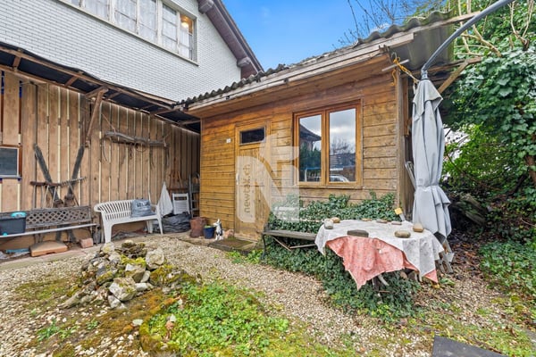 Ruhig, zentral, mit Schopf, grossem Garten und viel Potenzial 5