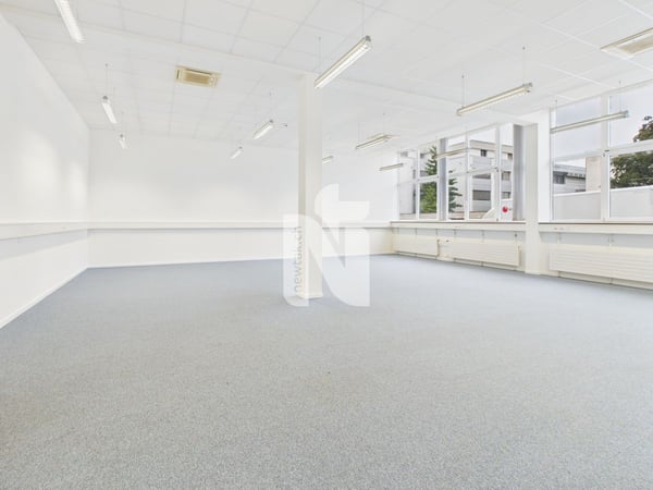 Vielseitige Gewerbefläche, klimatisiert mit Galerie und Loft-Charakter 5