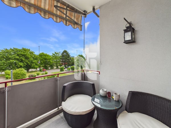 Grosszügig und lichtdurchflutet: 4.5-Zimmer-Wohnung mit Sauna, Balkon und Tiefgaragenplatz 9