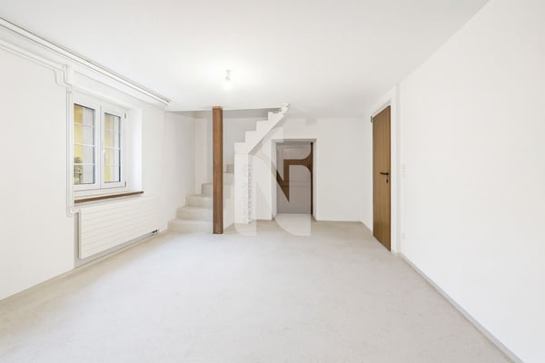 Bauernhaus mit Garten, Parkplätzen und grosser Ausbaureserve - ideal als Generationenhaus 8