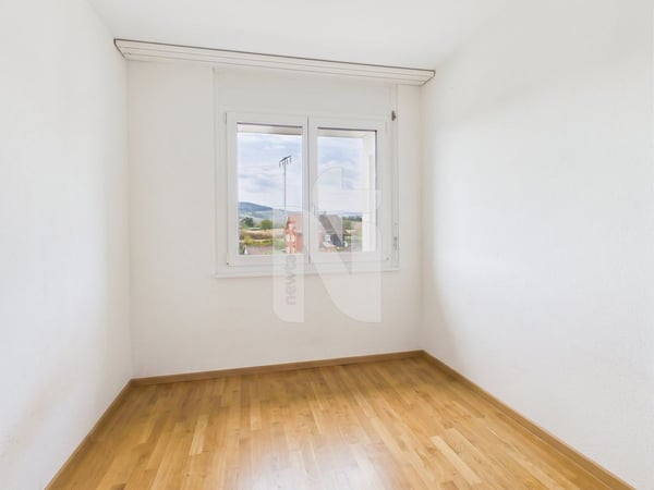Attraktive 3.5-Zimmer-Wohnung mit 15 m² Balkon und Lift an gut erschlossener Lage in Rheinnähe 5