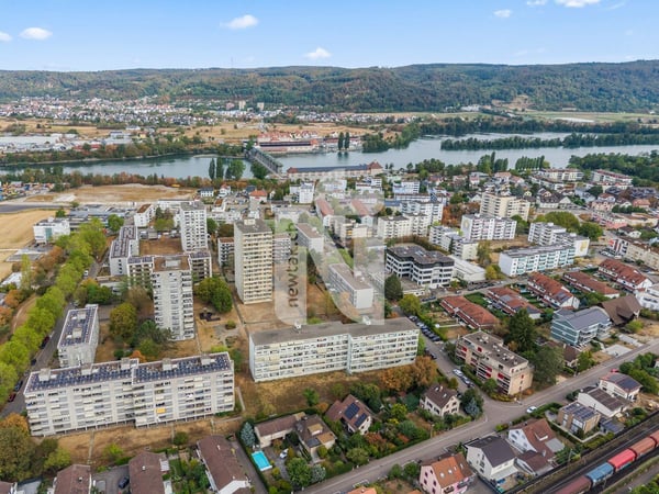 Attraktive 3.5-Zimmer-Wohnung mit 15 m² Balkon und Lift an gut erschlossener Lage in Rheinnähe 10