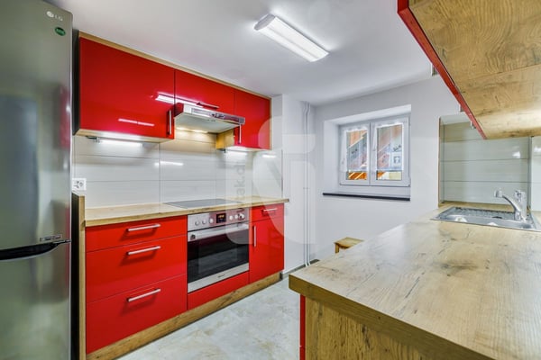 Ein Haus - drei Wohnungen - unzählige Möglichkeiten, ideal für Familien und Anleger 8