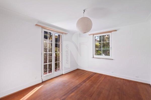 Familienfreundliche Doppelhaushälfte mit Einliegerwohnung, Garten und Blick über die Dächer von Basel 8
