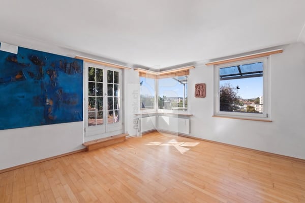 Familienfreundliche Doppelhaushälfte mit Einliegerwohnung, Garten und Blick über die Dächer von Basel 3