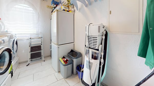 Vielseitiges und potenzielles Gewerbe-Industrieland mit Wohneigentum in Koblenz 25