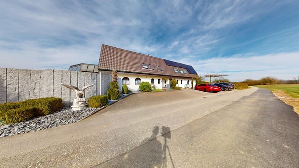 Vielseitiges und potenzielles Gewerbe-Industrieland mit Wohneigentum in Koblenz 35