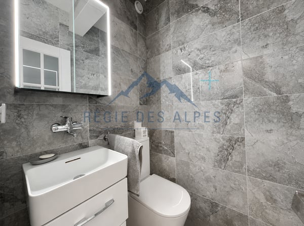 Appartement traversant de standing | 7 pièces avec vue panoramique 8