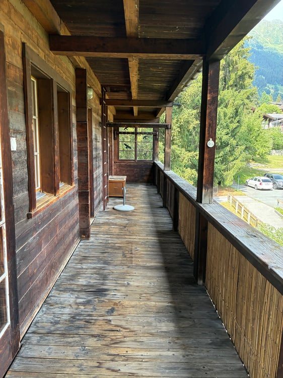 Charmante 4-Zimmer-Altbauwohnung in Klosters befristet bis 31.03.2027 10
