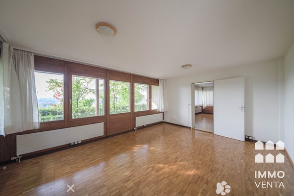 Mit Dachterrasse über Biel - EFH mit Option auf Doppeleinfamilienhaus 4