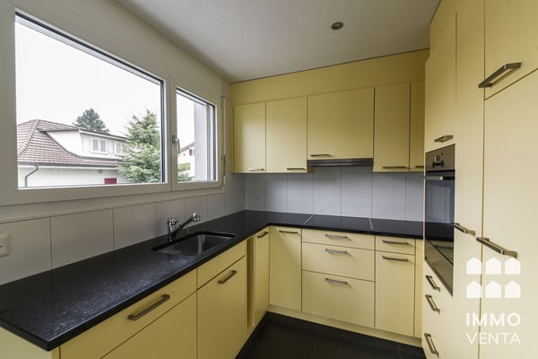 PREIS GESENKT* 4½ Zimmerwohnung 3