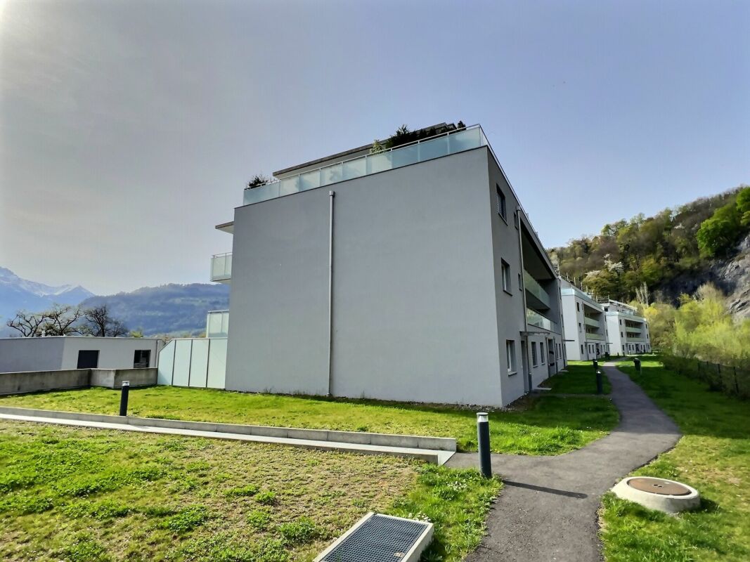 2,5p au rez avec grande terrasse