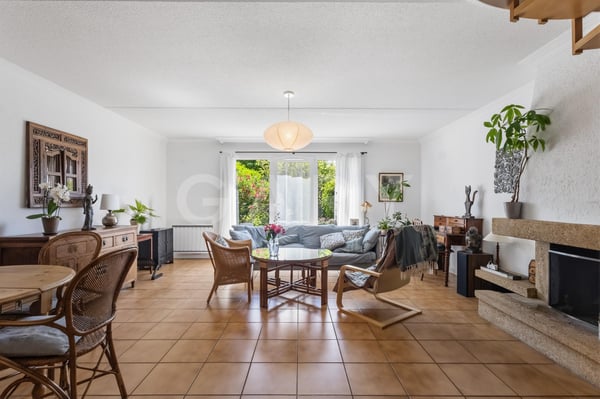 Maison familiale au sein d'une résidence privée 3