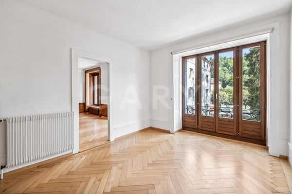 IMMEUBLE DE RENDEMENT AVEC LOCAL COMMERCIAL ET APPARTEMENTS 16