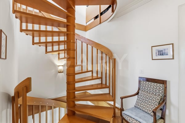 Maison familiale au sein d'une résidence privée 7