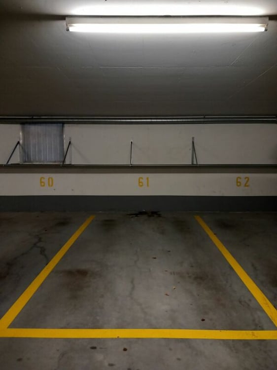 Tiefgaragenparkplatz 2