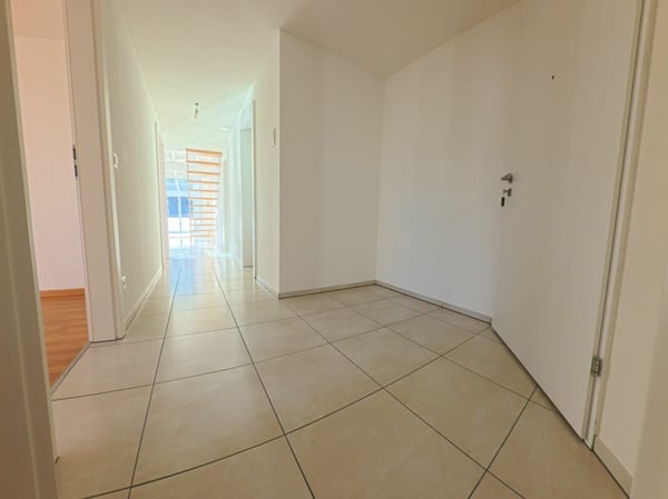 Zentral wohnen über den Dächern: Stilvolle 1.5-Zimmer-Maisonette für Familien 11