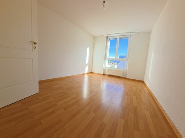 Zentral wohnen über den Dächern: Stilvolle 1.5-Zimmer-Maisonette für Familien 9