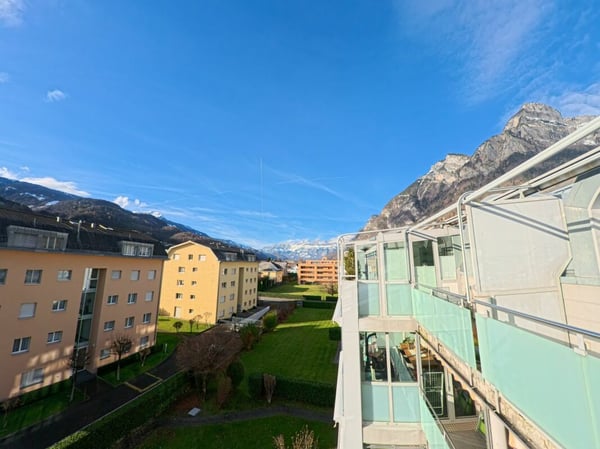 Zentral wohnen über den Dächern: Stilvolle 1.5-Zimmer-Maisonette für Familien 12