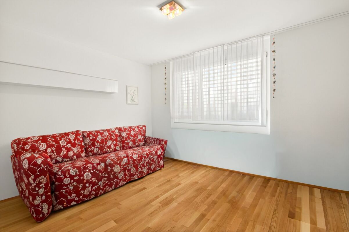 Garden apartment in top location: plenty of sun, plenty of space, plenty of freedom