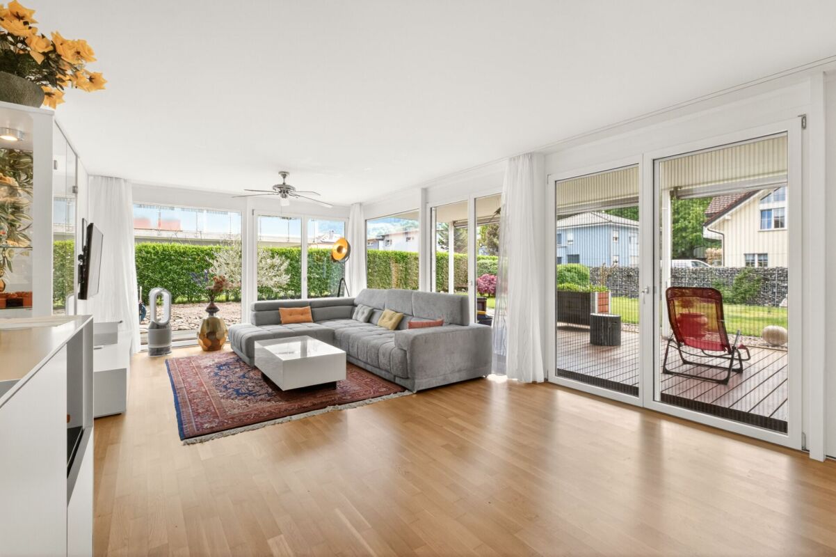 Garden apartment in top location: plenty of sun, plenty of space, plenty of freedom