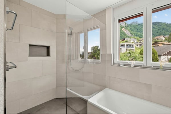 Elegantes Wohnen mit Weitblick und naturnahem Ambiente 6