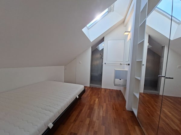 Aussergewöhnlich wohnen - Maisonette mit Galerie und exklusivem Ausbau 10