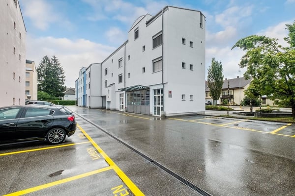 Vielseitig nutzbare Gewerbefläche 1