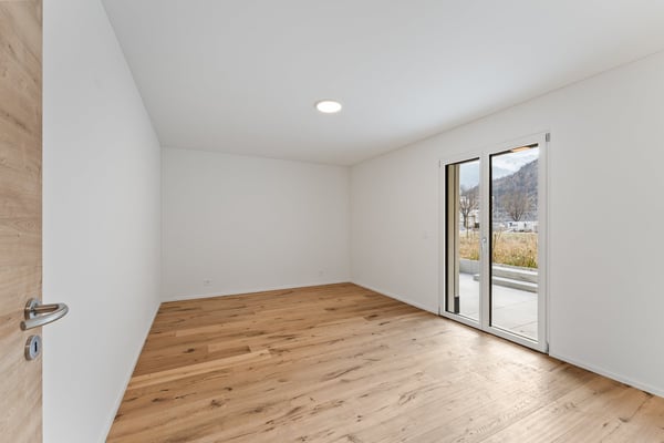 möbiliertes WG Zimmer in 5.5-Z-Gartenwohnung - Neubau 13