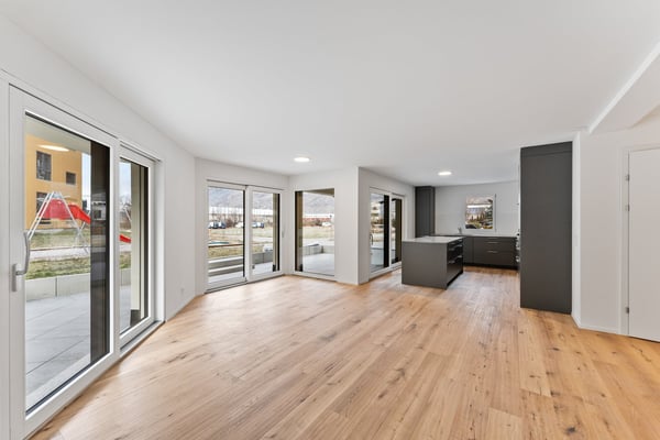 möbiliertes WG Zimmer in 5.5-Z-Gartenwohnung - Neubau 2