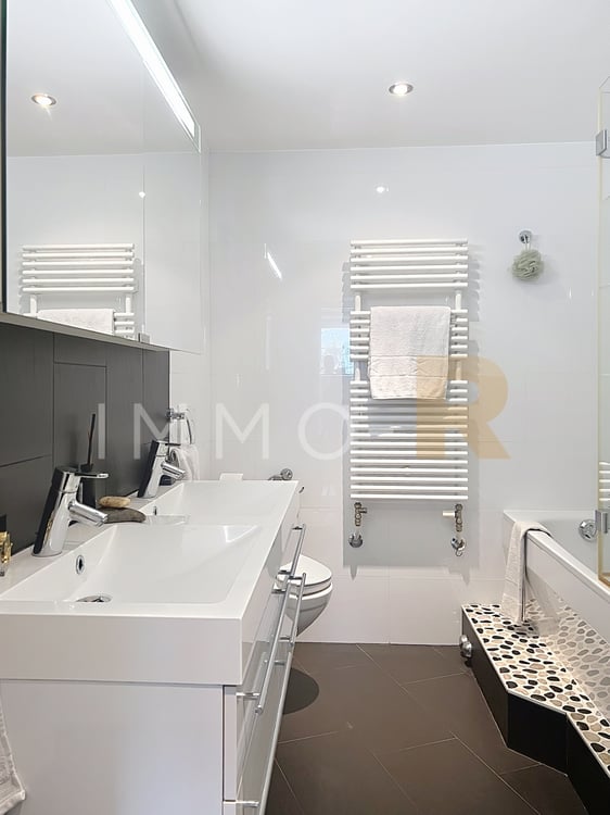 Opportunité unique au coeur de Romont lmmeuble mixte à vendre 9