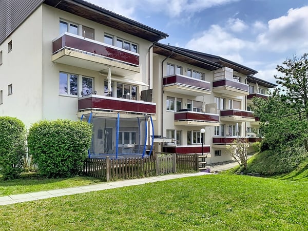 Centre de Bulle 4.5pces entièrement rénové 8
