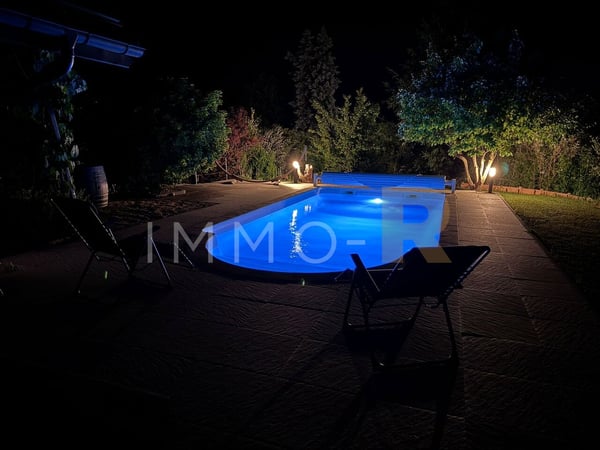 Magnifique villa de 7.5 pièces avec piscine chauffée 4
