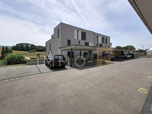 Ravissant appartement de 3.5 pièces avec grand balcon et vue dégagée 1