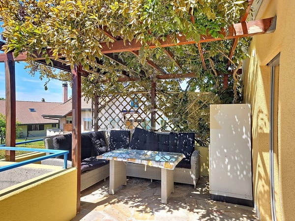 Maison mitoyenne avec jardin 9