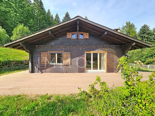 Chalet avec magnifique vue 1