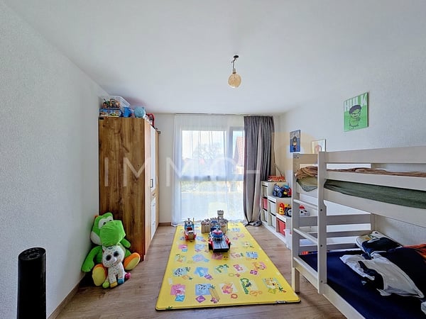 Ravissant et spacieux 4.5pces  avec Loggia 11