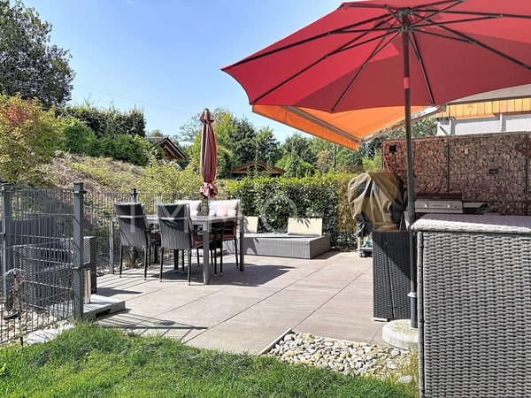Ravissant 2.5pce avec terrasse et jardin 12