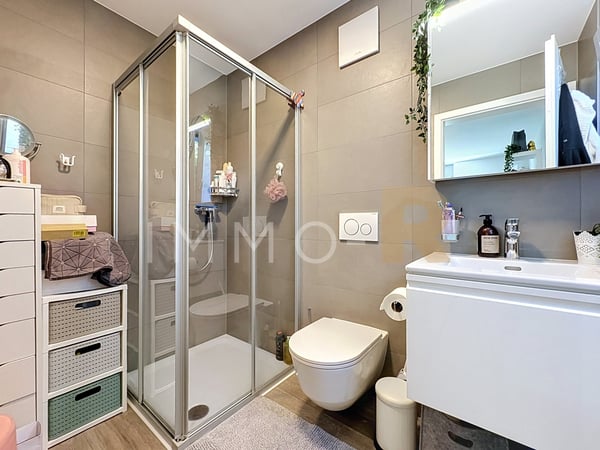 Ravissant 2.5pce avec terrasse et jardin 9