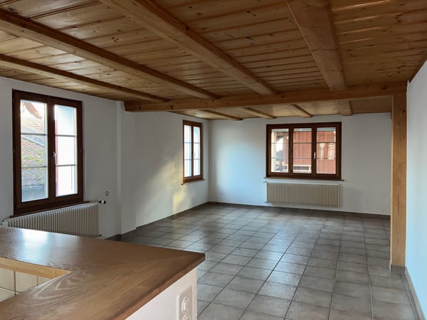 Grosszügige 1.5-Zimmer-Duplex-Wohnung in Täuffelen 3