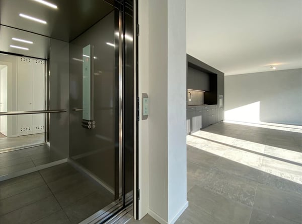 Attique de standing avec ascenseur privatif et terrasse panoramique 4