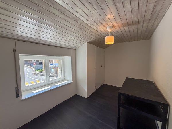 Charmante maison familiale rénovée de 5.5 pièces à Orsières 8