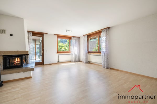 Freistehendes Einfamilienhaus mit Potenzial an ruhiger Hanglage 3