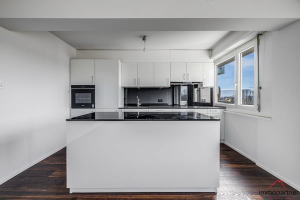 Moderne 1-Zimmer-Wohnung komplett und hochwertig saniert 2