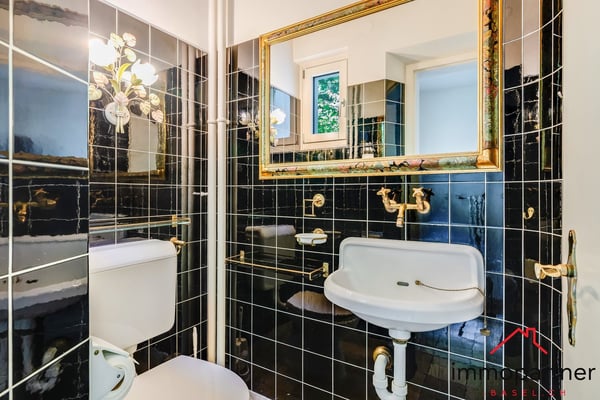 Villa mit Traumgarten und Entwicklungspotenzial in Binningen 6
