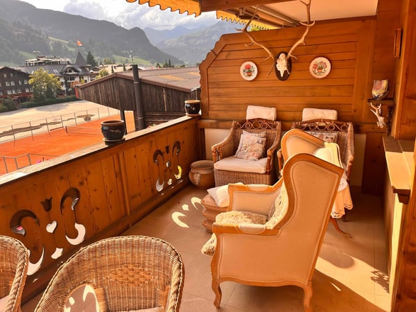Alpiner Charme im Herzen von Gstaad 2