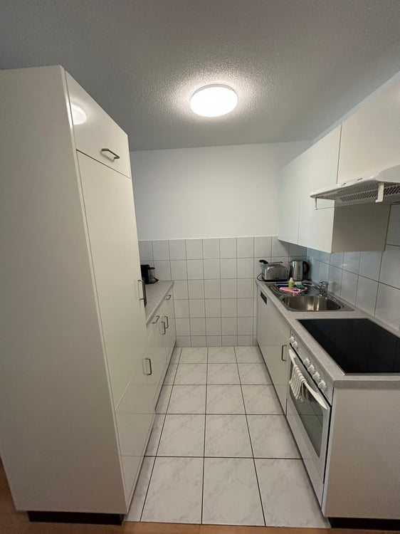 Neugasse 83 – Stylish Newly Furnished Studio in the Heart of Zurich! 6